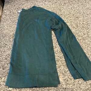 Lululemon Mesh back long sleeve